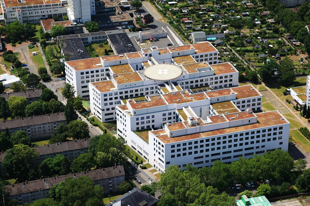 Klinikum Frankfurt Höchst – weltweit erstes Klinikgebäude mit Passivhauszertifikat